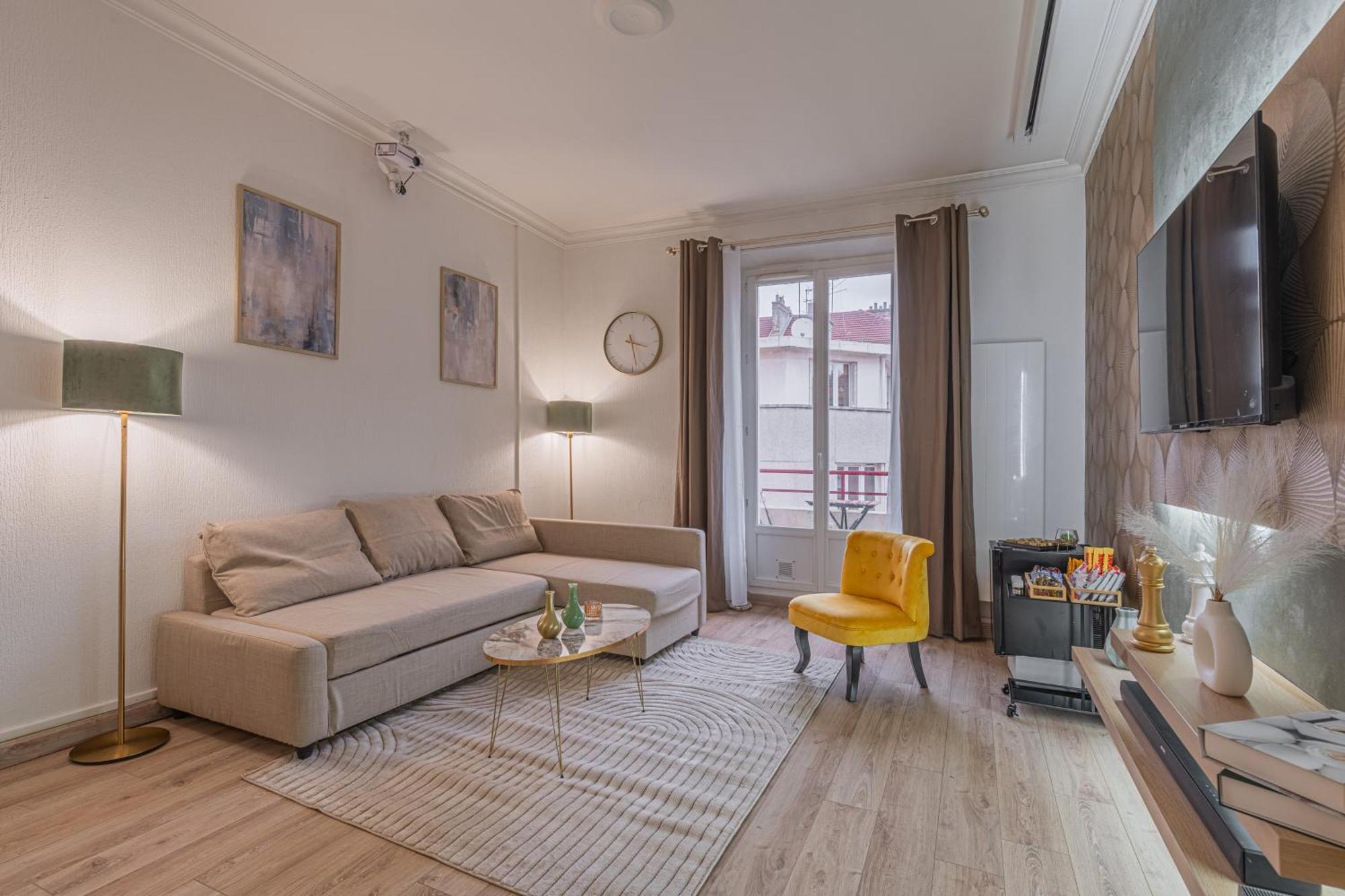شقة Luxury Cinephile - Netflix - 2 Balcons - Garage Prive - Minibar غرونوبل المظهر الخارجي الصورة