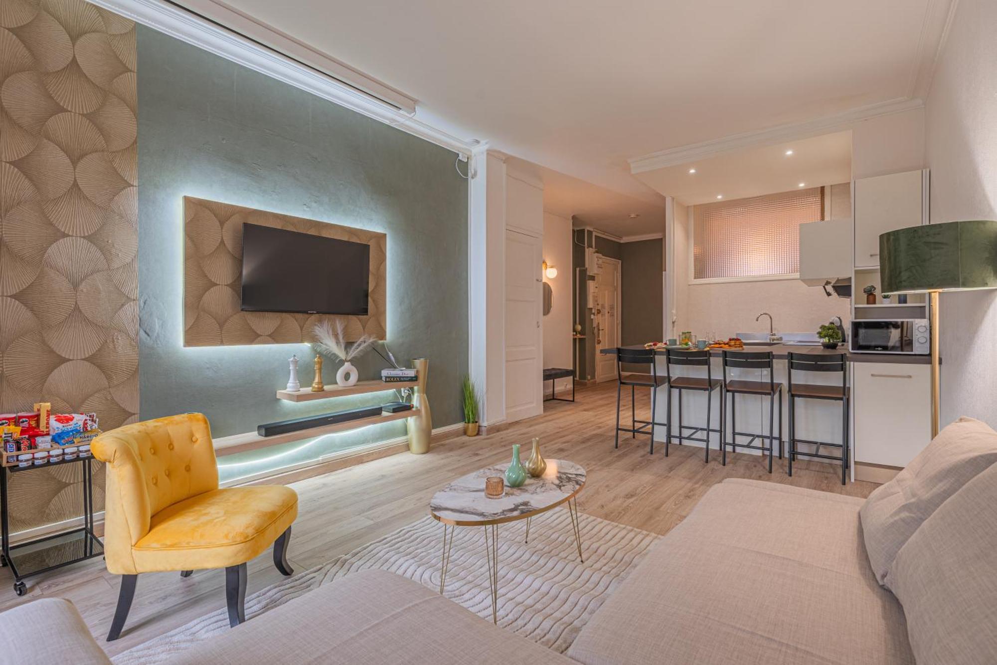 شقة Luxury Cinephile - Netflix - 2 Balcons - Garage Prive - Minibar غرونوبل المظهر الخارجي الصورة